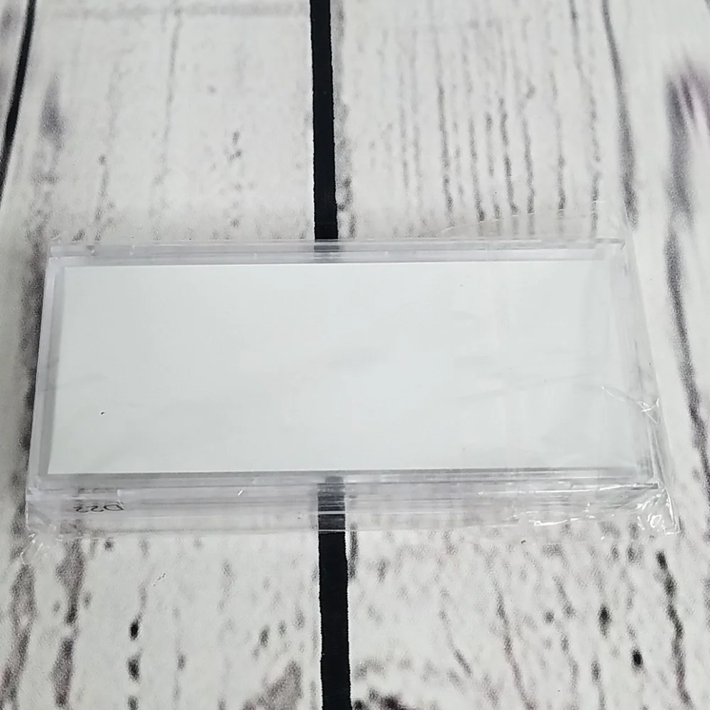D22 | LASHES - Picture 3 of 4